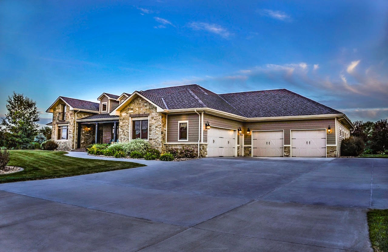 122 Yucca Drive Imperial, NE Hayden Outdoors