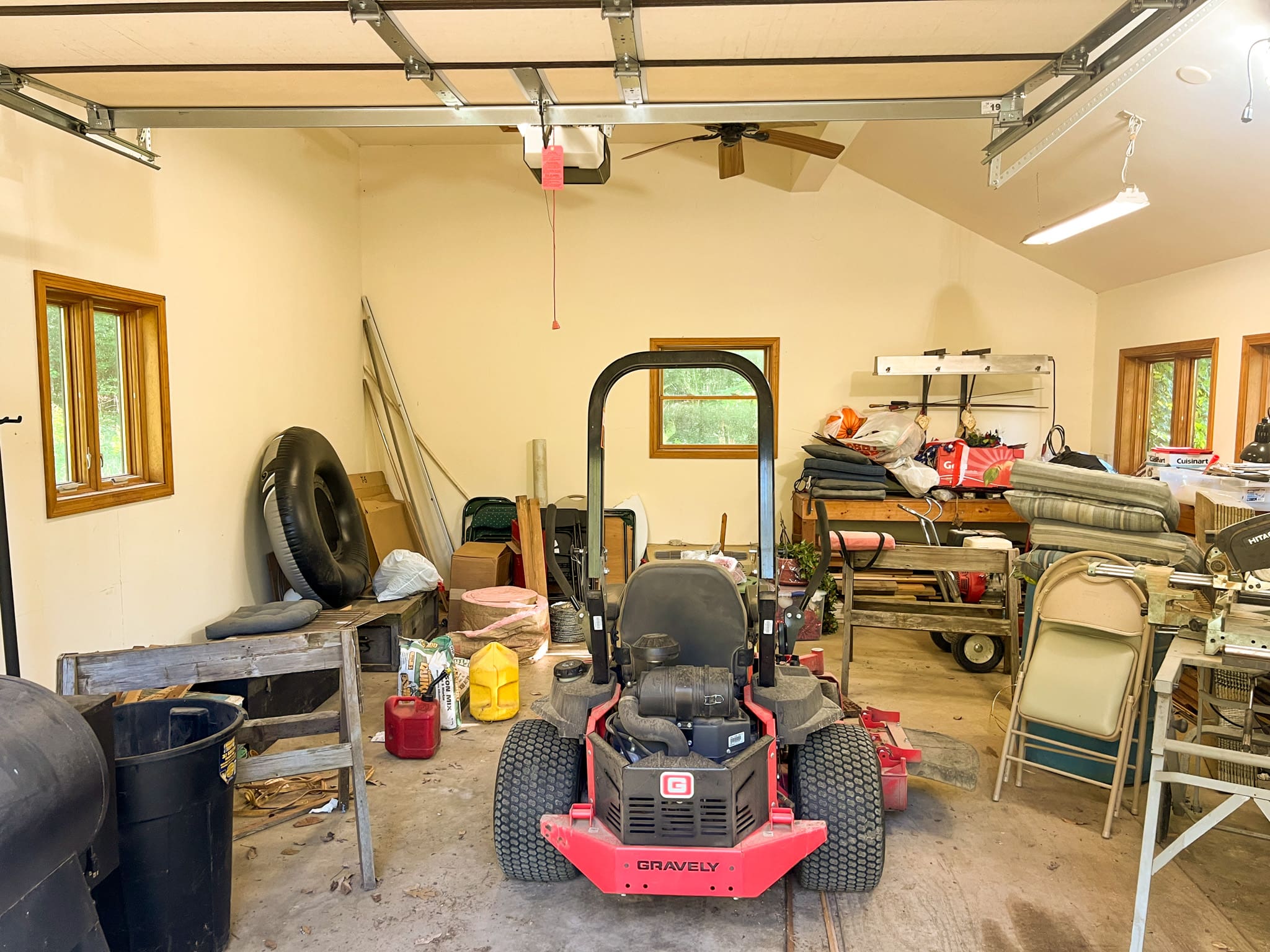 Layout Lawn Equipment Repair Shop 1,356 Lawn Mower Repair Stock