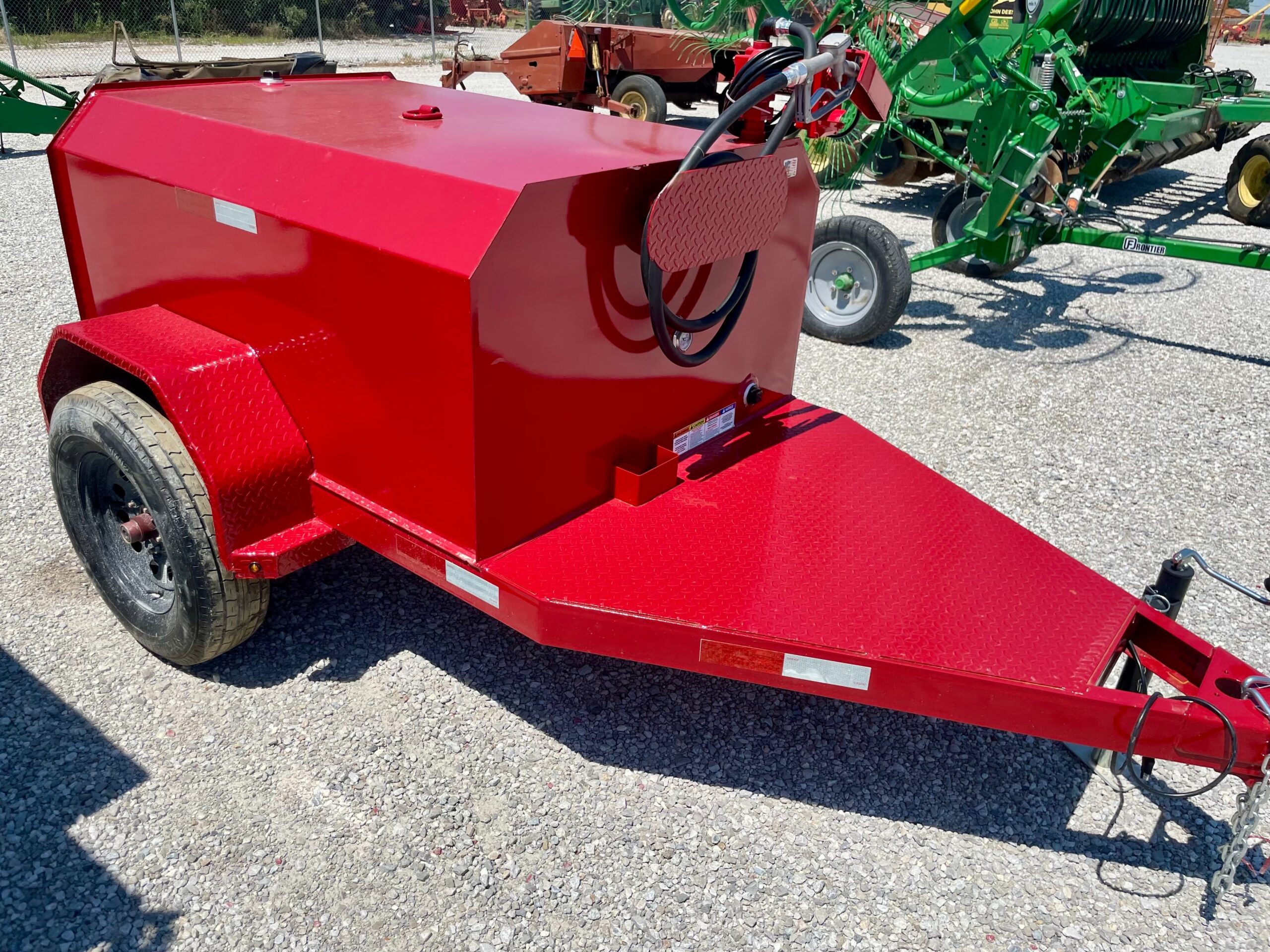 Thumbnail image of a 300 Gal Diesel Trailer w/ Pump