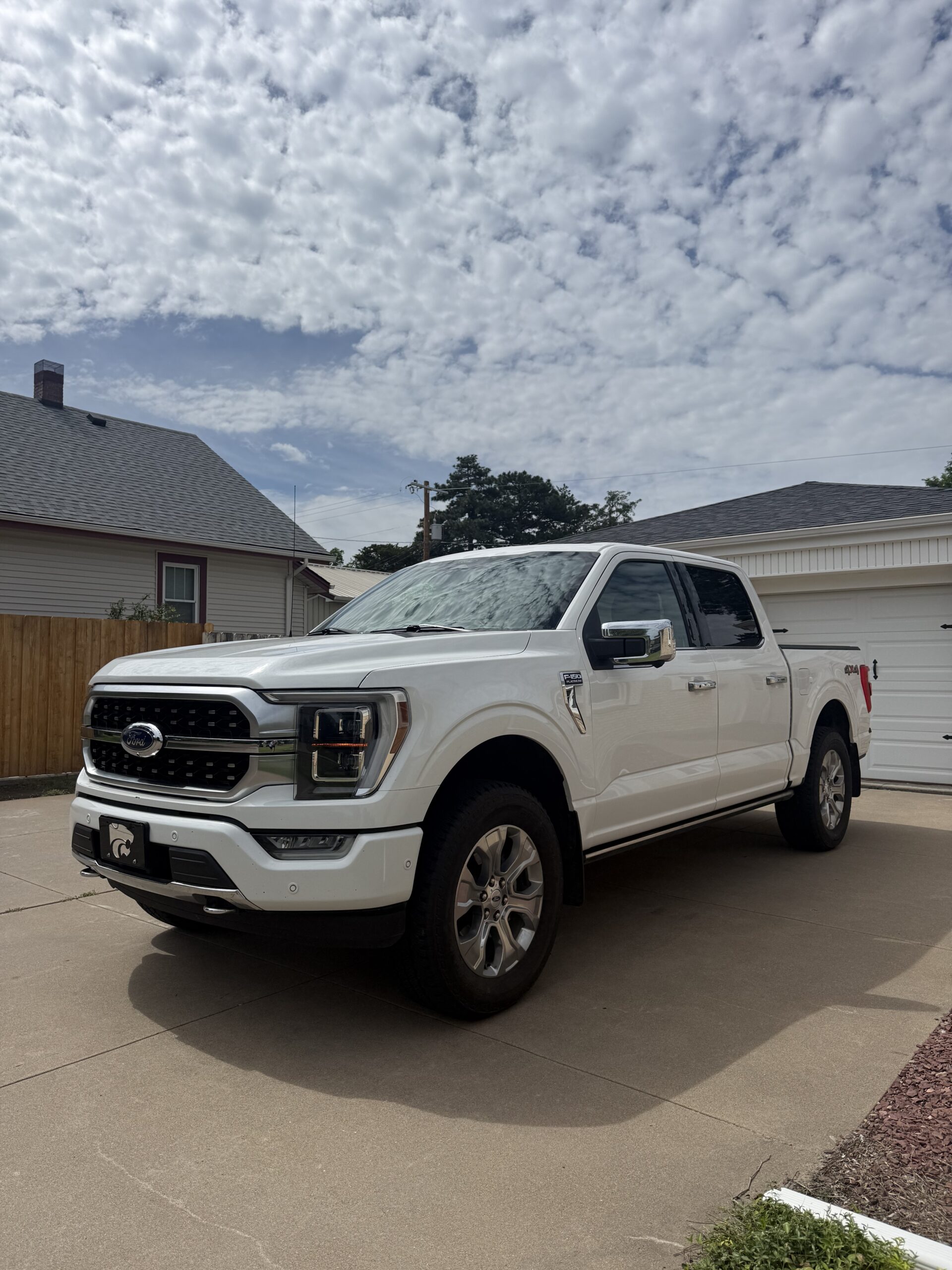 Thumbnail image of a 2021 Ford F-150 Platinum