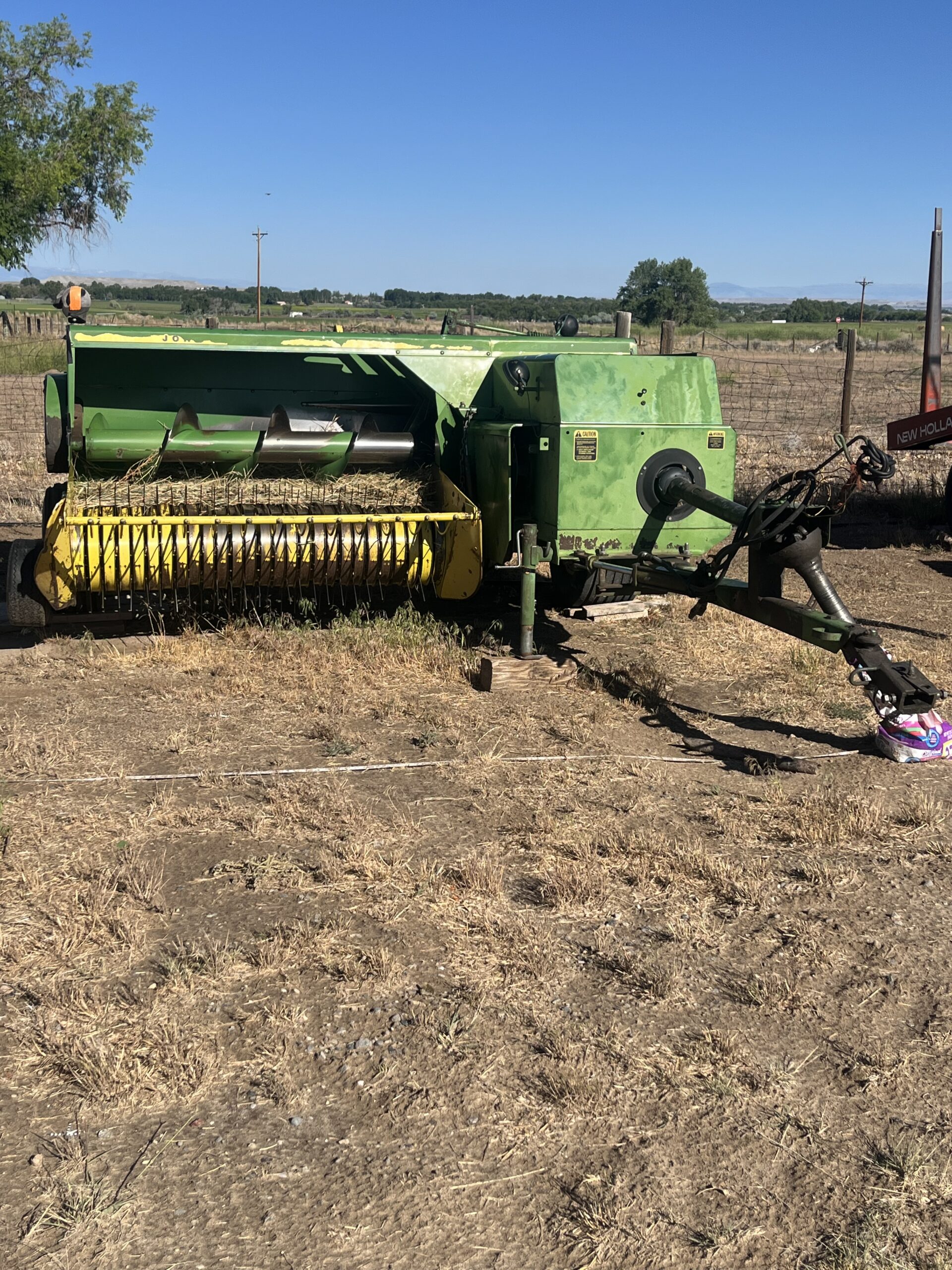 Thumbnail image of a John Deer  467 Baler (Small Bales